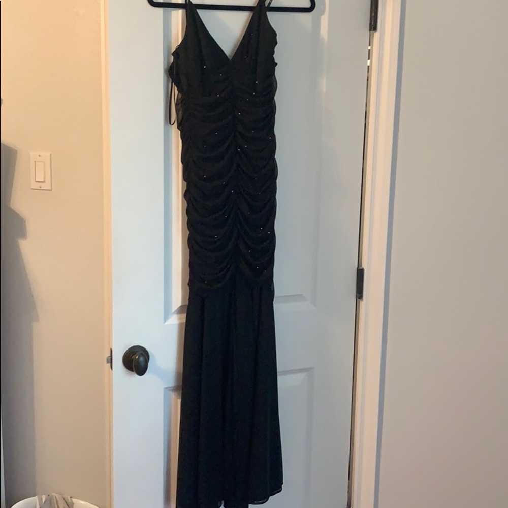 black formal maxi dress
